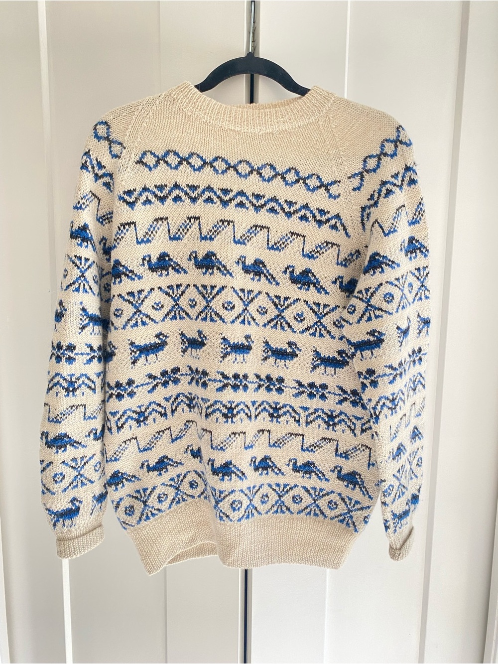 Vintage Fotrama 100% Alpaca Wool Cream and Blue Fair Isle Animal Pattern Sweater